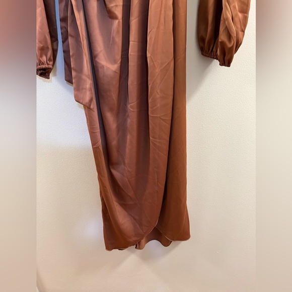 Satin Dress Deep V-Neck Long Sleeve Tie Waist Split Midi Dress W. - Picture 10 of 13